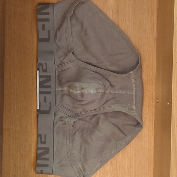 Brief - Picture 1 of 2